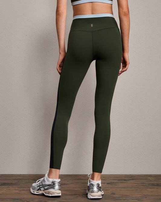 Revive Trio™ 7/8 Legging - US 7817