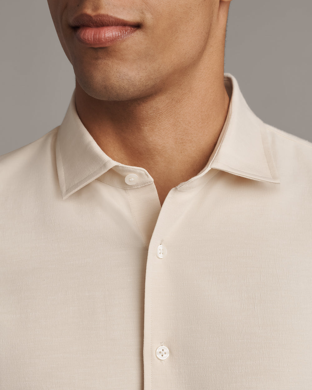 Brezza Linen-Blend Short Sleeve Shirt - US 5480