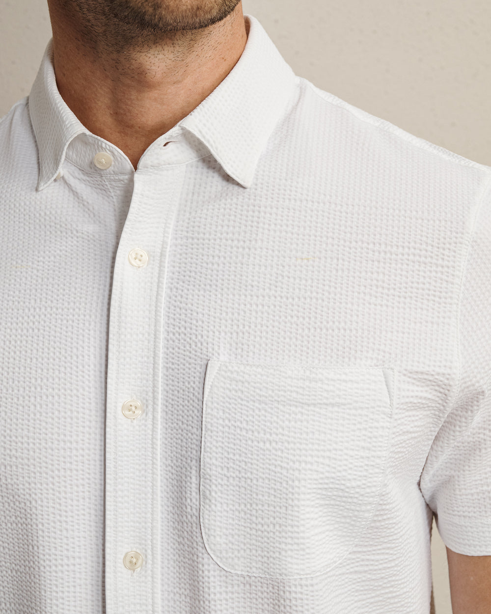 Commuter® Seersucker Short Sleeve Button Down - US 2923