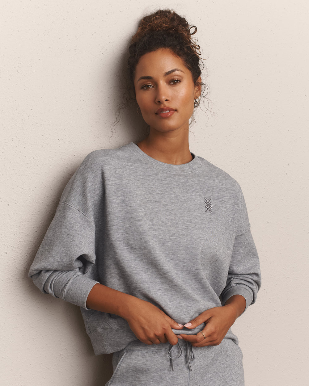 DreamGlow® Crew Neck - US 7475
