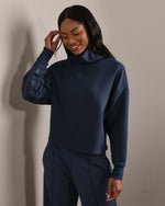 DreamGlow® Mock Neck - US 4070