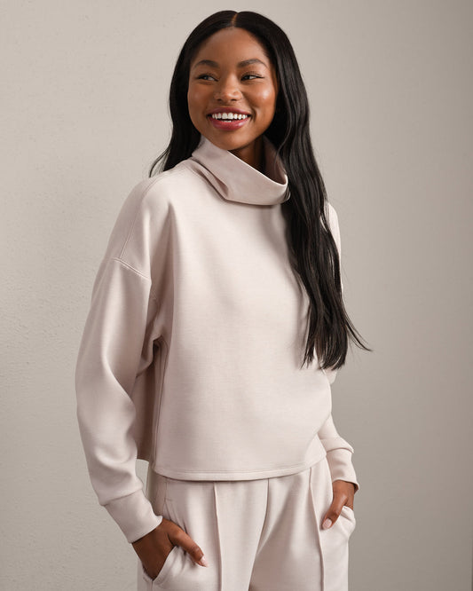DreamGlow® Mock Neck - US 4464