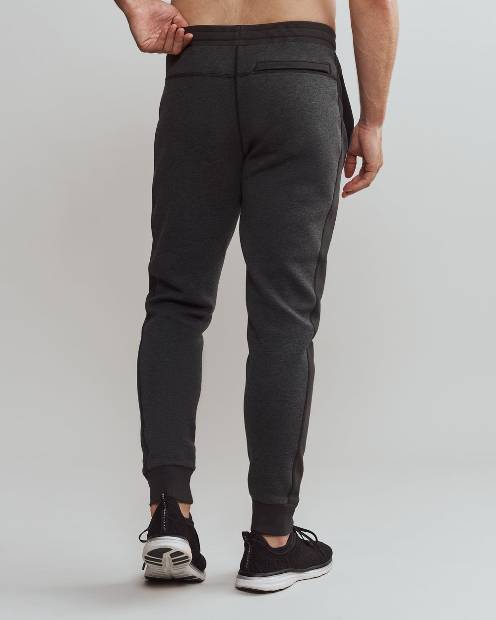 Heritage Midweight Sweatpant - US 9861