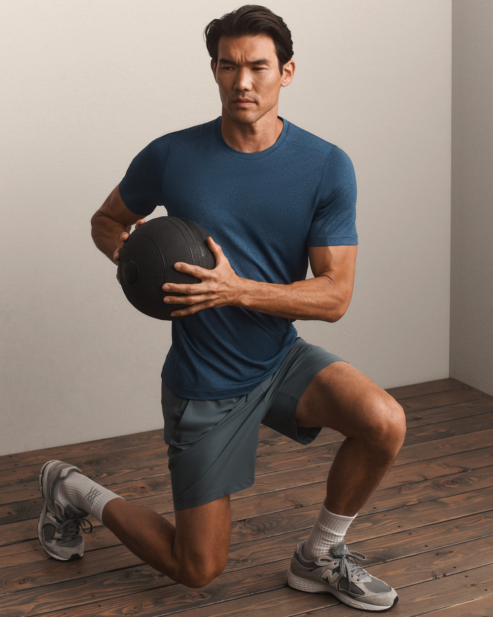 Invictus Training Tee V2 - US 0340