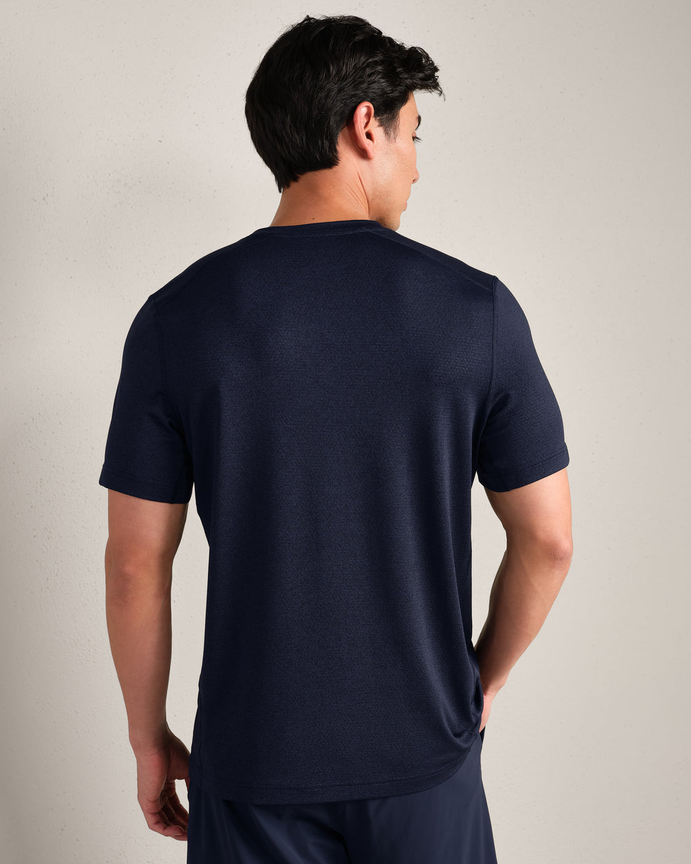 Invictus Training Tee V2 - US 2544