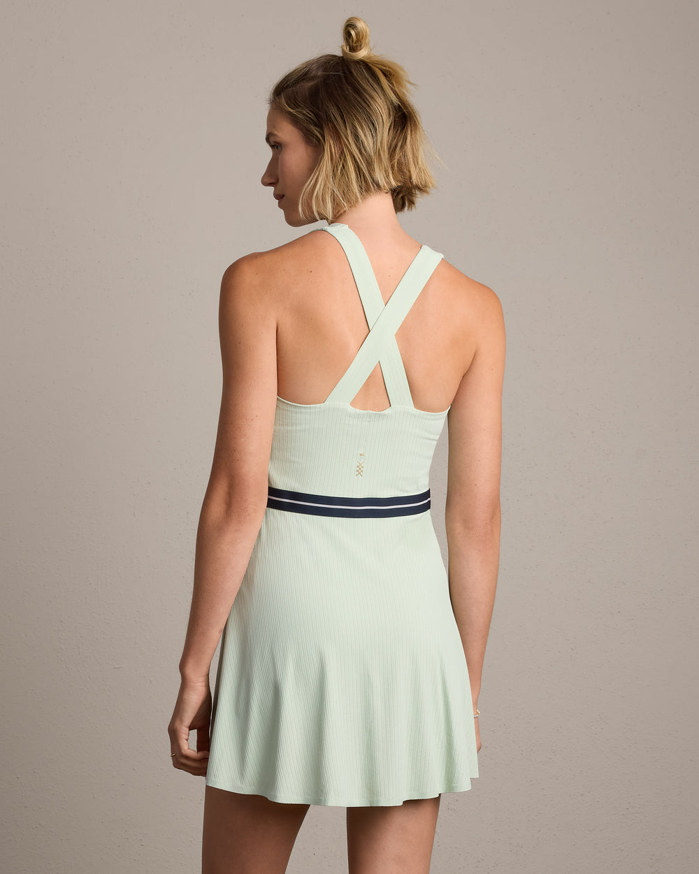 LightSpeed Court Dress - US 9399