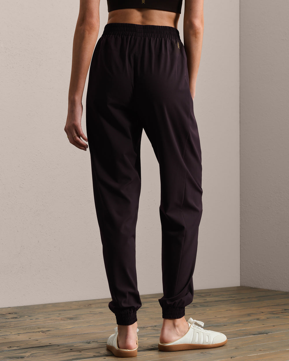 Mirage Jogger - US 2669