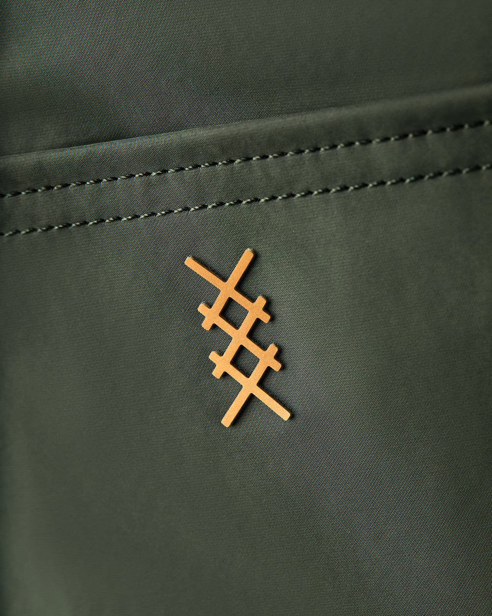 On The Daily Tote - US 1328