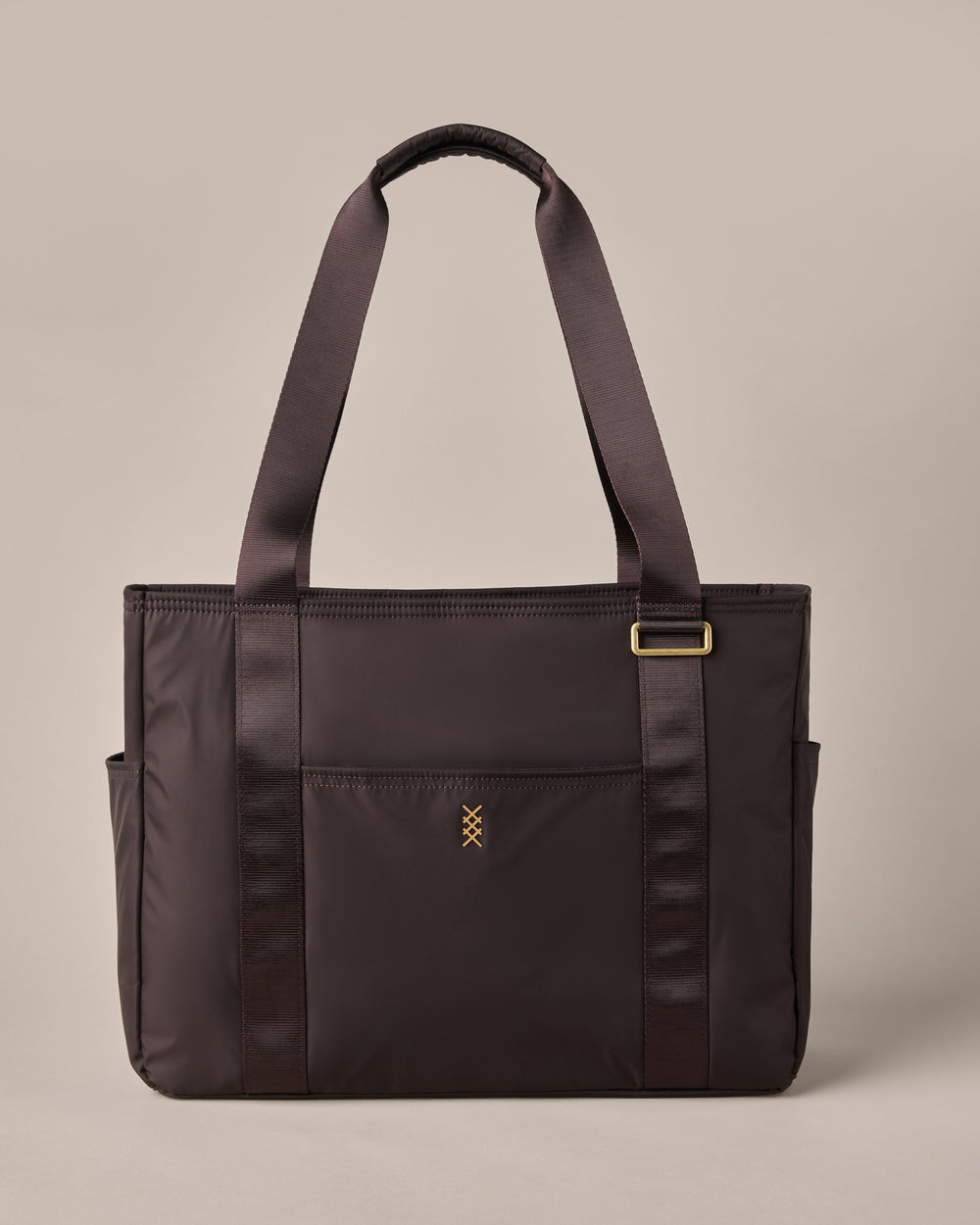 On The Daily Tote - US 4054