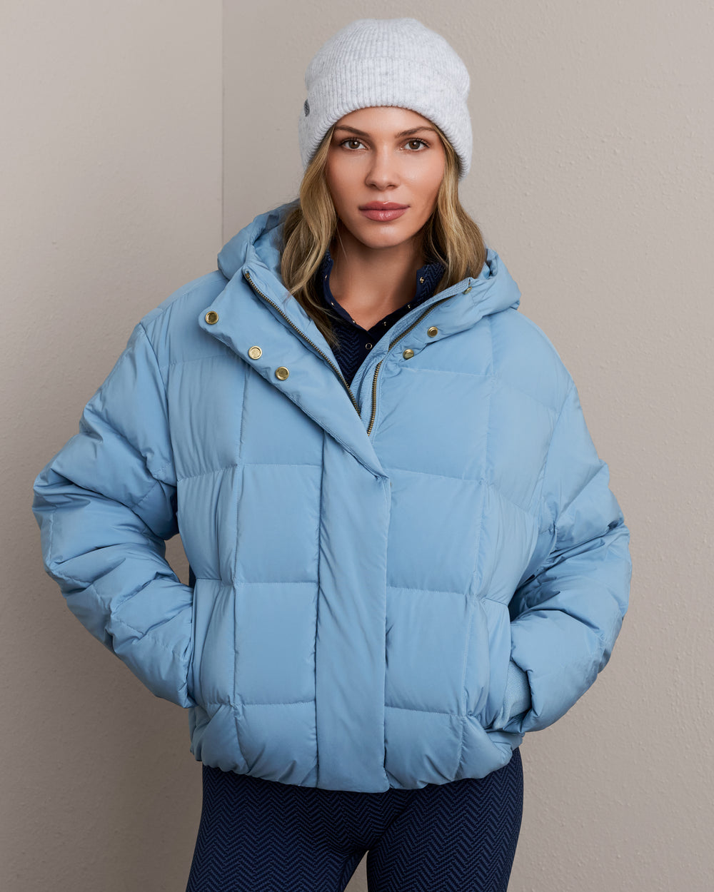 Powder Puffer™™ Down Jacket - US 0285