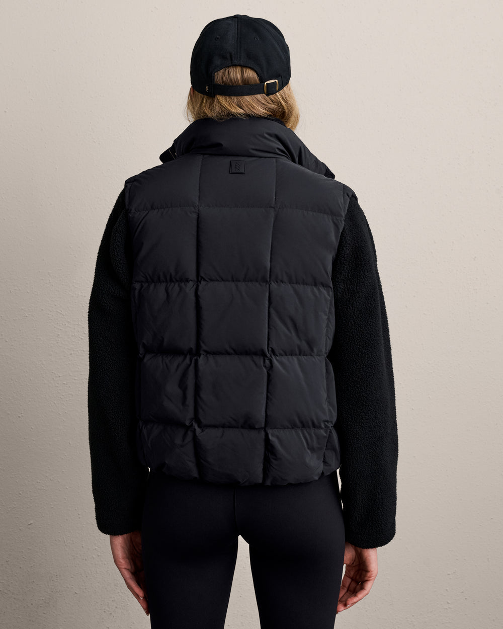Powder Puffer™™ Down Vest - US 7178