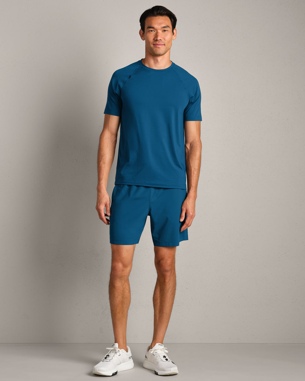 Reign Tee - US 0455