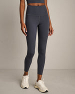 Revive™ 7/8 Pocket Legging - US 2002