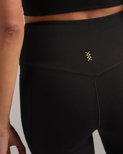 Revive™ Flare Legging - US 9264