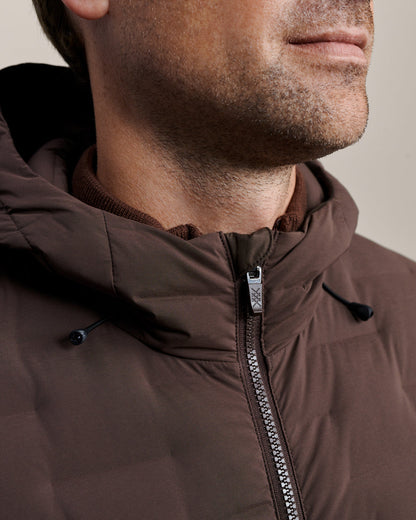 Voyage Down Jacket - US 2687
