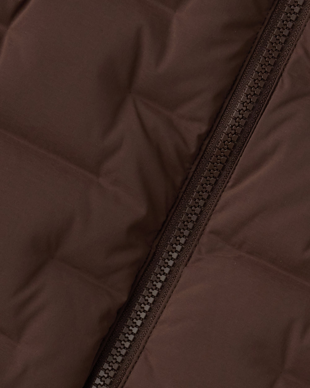 Voyage Down Vest - US 8611