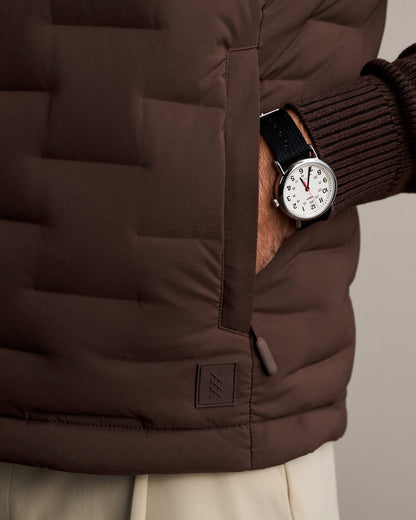 Voyage Down Vest - US 8611