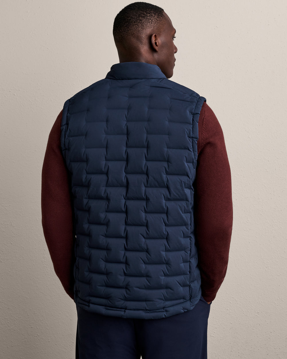 Voyage Down Vest - US 6971