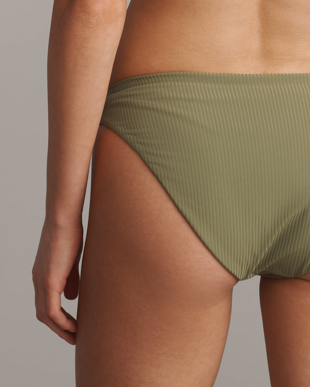 Wavemaker Mid Rise Bottom - US 0906